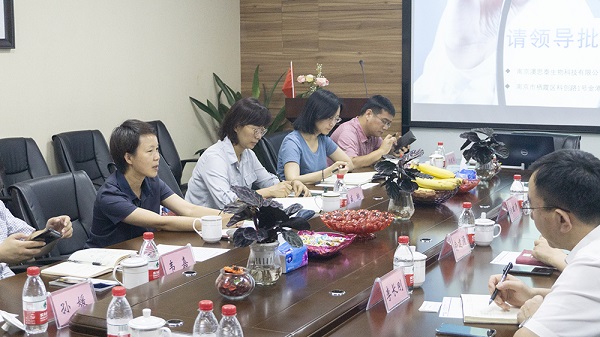 棲霞區盧靜副區長一行到澳思泰走訪調研 棲霞區盧靜副區長一行到澳思泰走訪調研